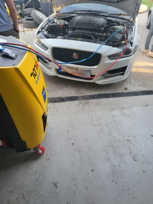 Încărcare freon - foto 3